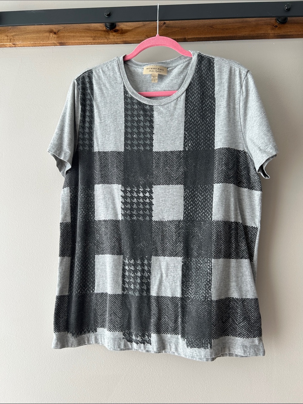 Burberry Gray and Black Check Short Sleeve Tee